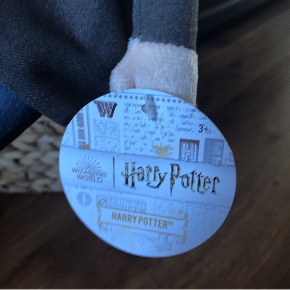 Harry Potter: Harry Potter Plush Figure - Picture 5 of 5